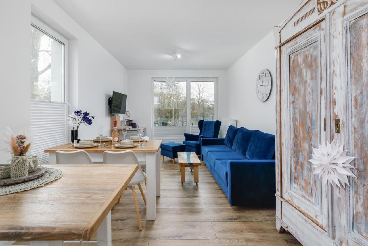 Green Square Apartment With Balcony Swinoujscie By Noclegi Renters Exteriör bild