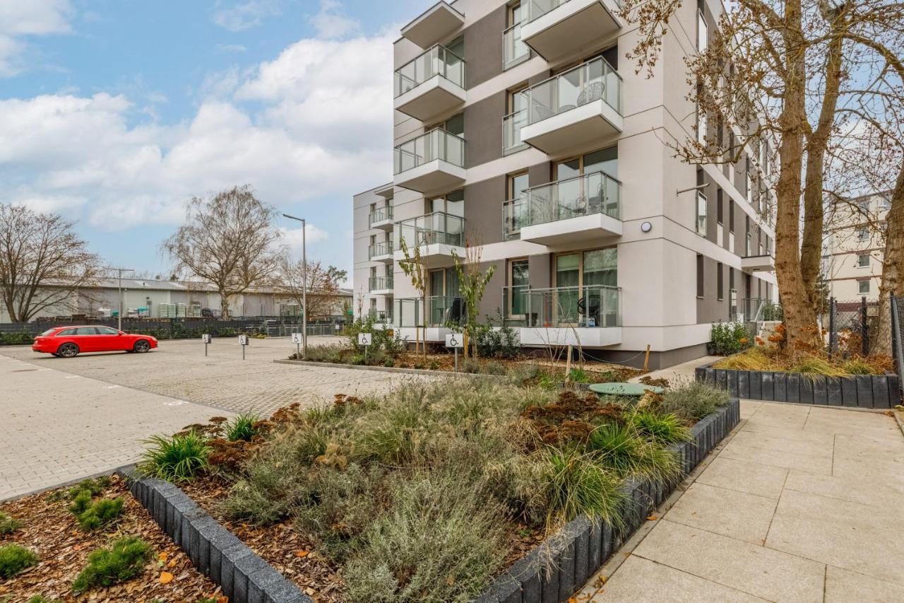 Green Square Apartment With Balcony Swinoujscie By Noclegi Renters Exteriör bild